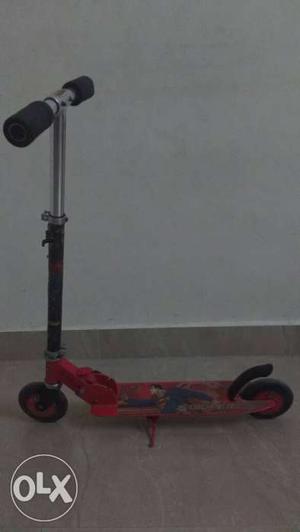 Kids' scooter in good condition