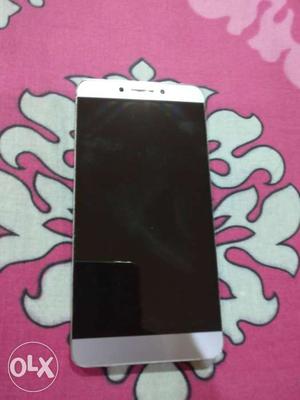Letv max2 As good as New, 4 month old with
