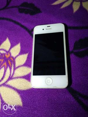 My I phone 4s 32 GB phone very cool condition and