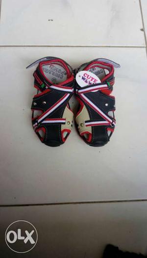 New baby shoes from Babyhug,size 25
