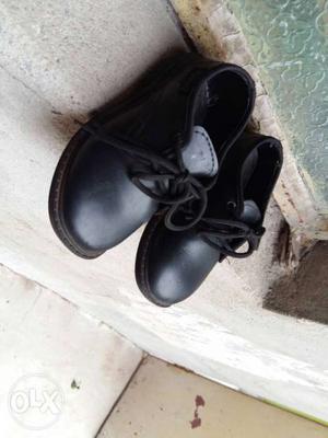 One pair of pre-nursery school shoes from ajanta,