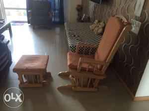 Rocking chair with footrest from lifestyle