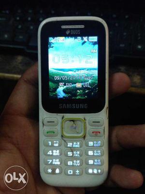 Samsung B310 ek dam new Mobile with bill box plz