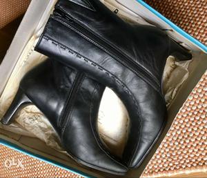 Ladies boots - ASHLEY black - size 37