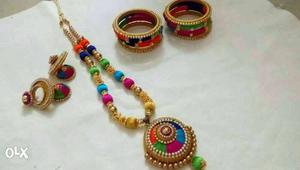 Multicolored earrings necklace bangles