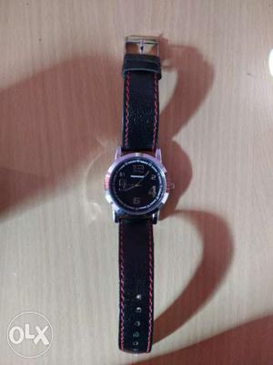 Provogue black mens watch 1 month old with bill.