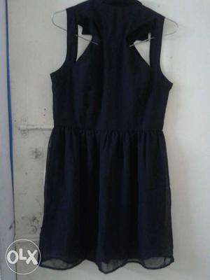 Women's Black Sleeveless Dress