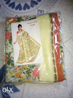 Women's Yellow And Green Floral Sari In Pack