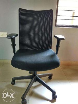 2 years old Ergoline good working station chair