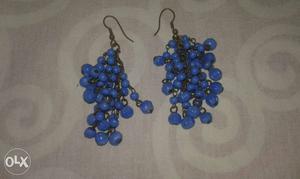 Blue beads earring