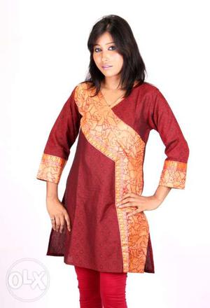 Fashion Kurti available in two different shades