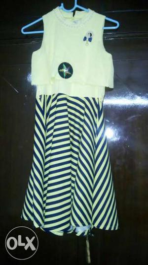 Mini dress for girls. age upto 11 to 12 size-32