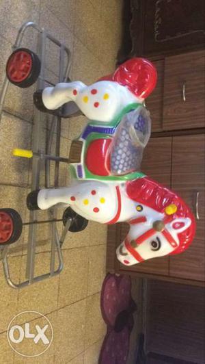 Rocking horse with music in good condition.