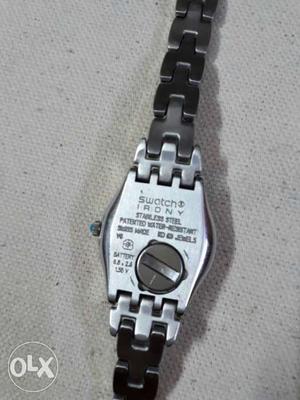 Used Swatch ladies' watch. Used only few times.