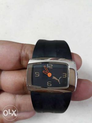 Used ladies' watches. In good condition. Puma