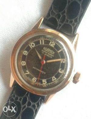 Vintage Swiss Gold leafed Watches at most reasonable