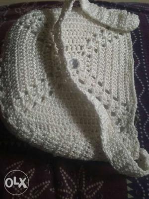 White Crochet hand bag (small) Beautiful looking
