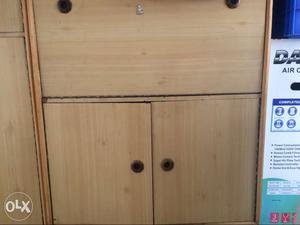 Wooden mutipurpose compartment shelf