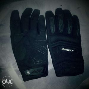 Bike riding gloves Size Medium Bought from USA