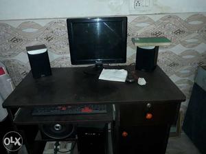 Black Desktop Computer Set