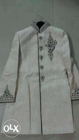 Bridegroom's cloth along with full packing, used