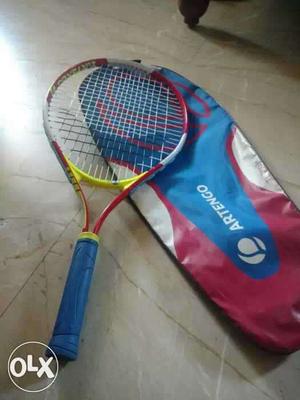 Kids tennis bat with cover