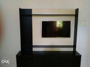 LCD cabinet in mdf laminated sheet.more details