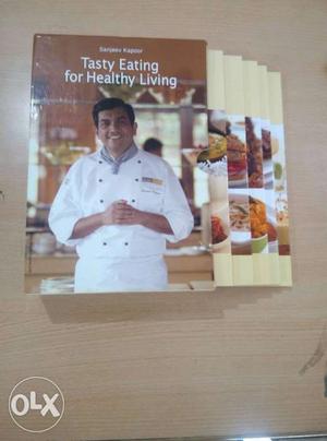 Set of Recipe books in excellent condition !!!
