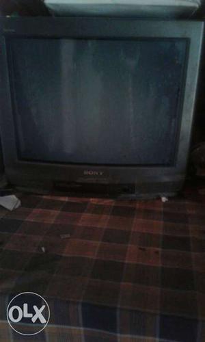 Sony TV for sell/xchng Picture tube has small problem But