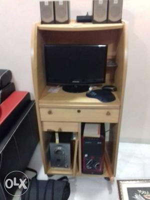 Want to sell this computer cabinet as soon as