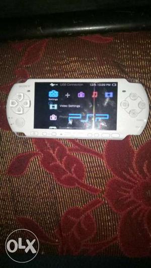 White Sony PSP new game