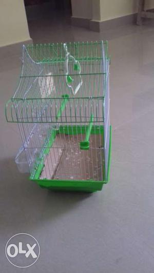 New cage for sale water.food boul availble
