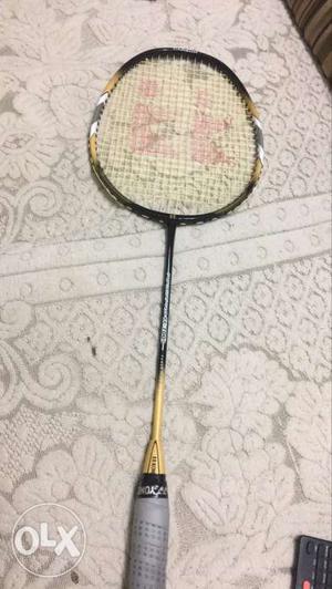 Amazing badminton light weight racket...bought