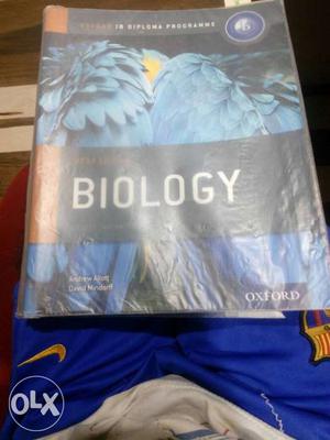 Biology text book for IB diploma