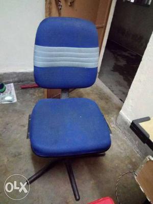 Blue And Black Rolling Chair