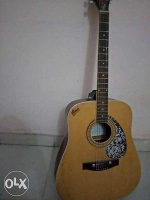 Guitar with a good condition its all new contact
