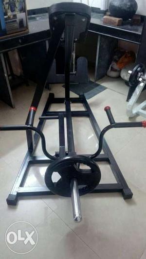 Incline Tbar,black color 1 year use,