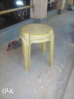 Round Yellow Plastic Stool Chair