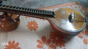 Tanjore Veena good condition fr sale, as owner