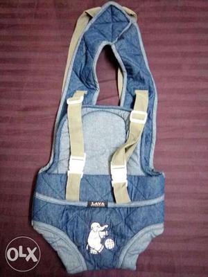 A denim baby carrier really comfortable and