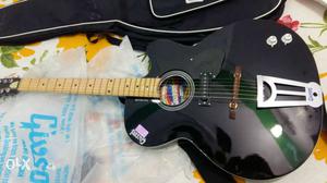 Black color givson guitar