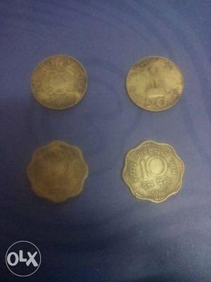 Four Gold Scallop And Round Coins