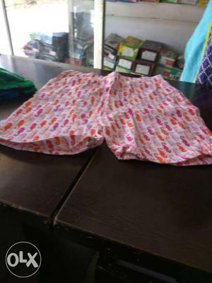 Girls shorts new