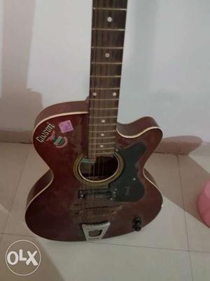 Givson guitar perfect for learning fix price