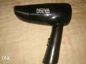 Black Nova air blower