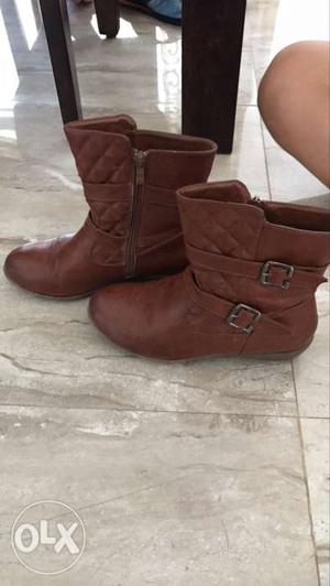 Brown Leather Quilted Buckle Strap Boots