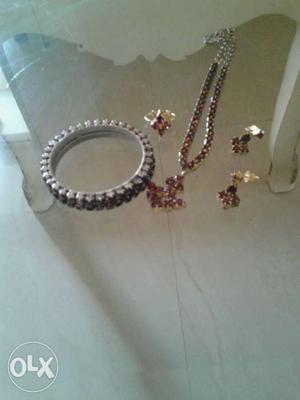 Gemstone Embed Jewelry Set