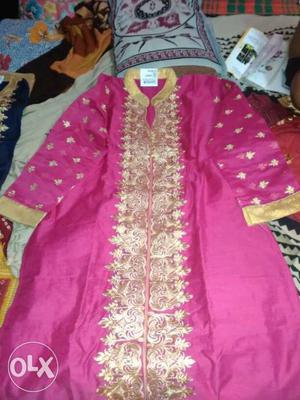 New silk cotton kurti free size.zari work in front nd