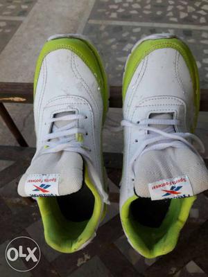Reebok Original Shoes 9 no. size Only 1 Time Use.
