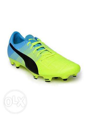 Yellow And Blue Nike Soccer Cleats